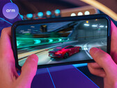 Vanaf 2026 worden ARM GPU's geleverd met NPU-klasse versnellers voor het voeden van NSS. Afgebeeld: een telefoon waarop een mobiel spel wordt uitgevoerd. (Afbeeldingsbron: ARM)
