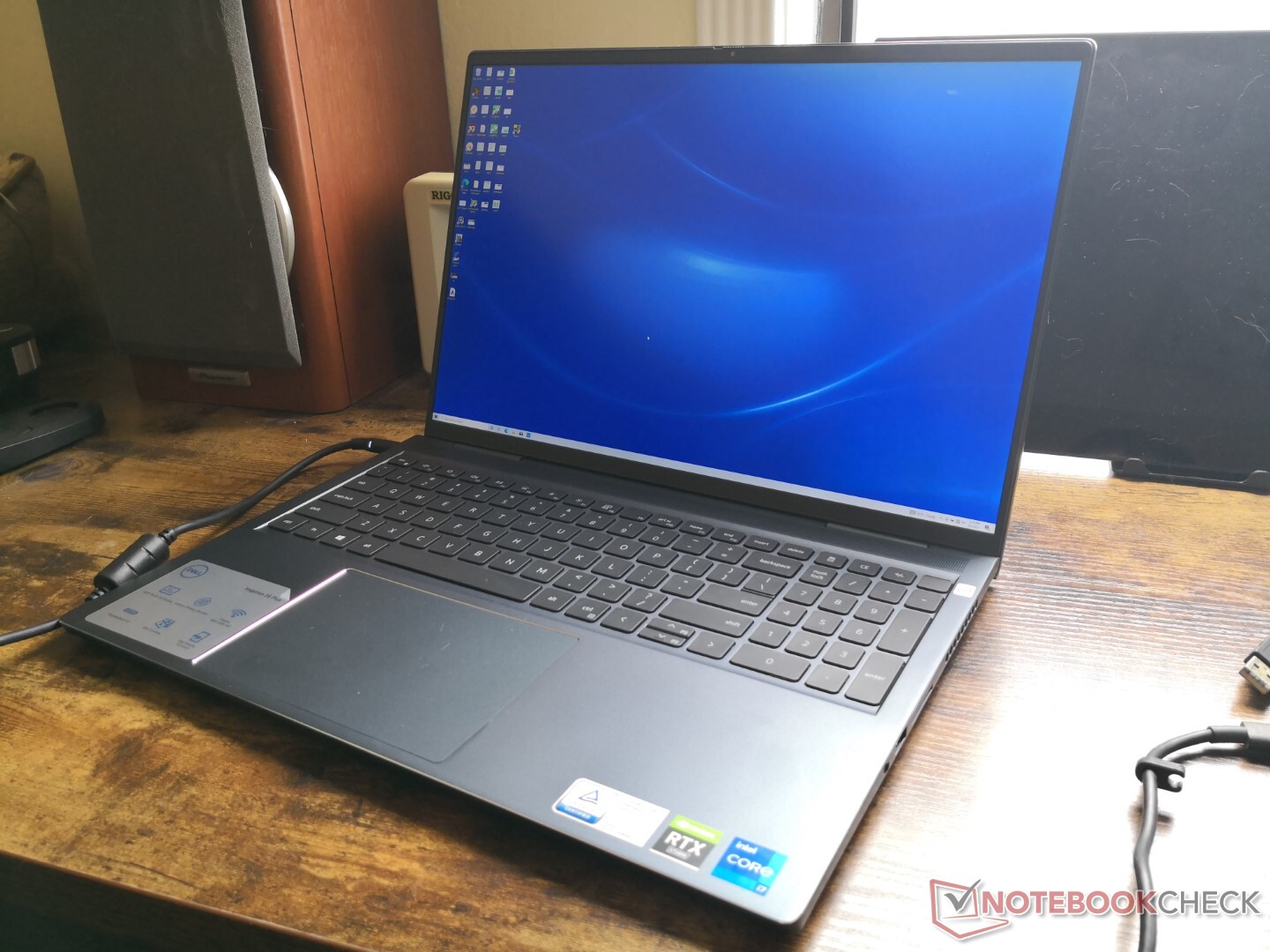 Bijna Een Xps 16 Dell Inspiron 16 Plus 7610 Laptop Review Notebookcheck Nl