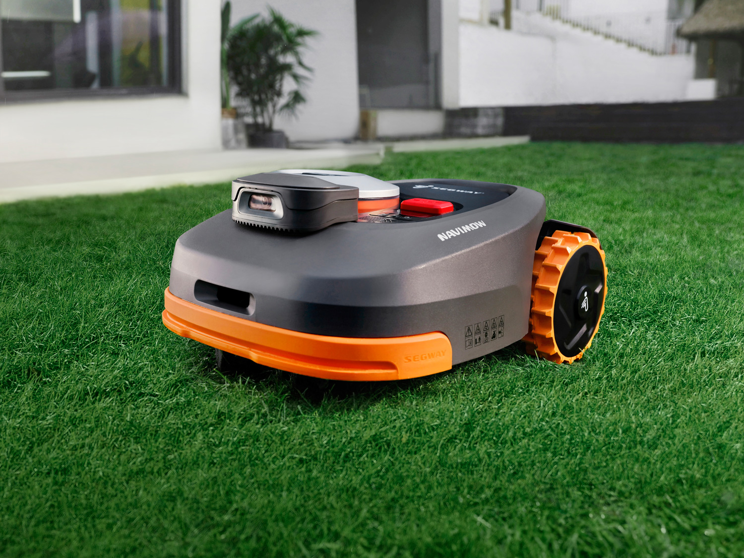 leerboek Uitstekend Rusteloos Segway Navimow: Fabrikant verbetert GPS-gebaseerde robot grasmaaier met  nieuwe VisionFence Sensor en kondigt Britse prijzen aan - Notebookcheck.nl  Nieuws