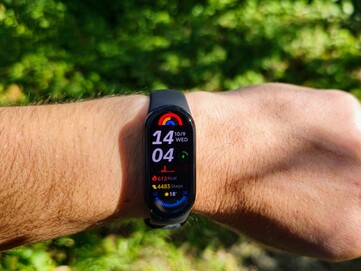 Het display van de Smart Band 9 is zeer goed leesbaar in de zon.