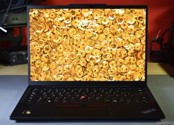 in review: Lenovo ThinkPad T14s Gen 6. Reviewapparaat geleverd door Lenovo.