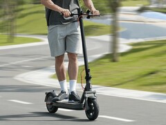 De Xiaomi Electric Scooter Elite zal naar verwachting in 2025 wereldwijd gelanceerd worden. (Afbeeldingsbron: Xiaomi)