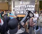 Apple iPhone 16: Tijdens de lancering werd er over de hele wereld geprotesteerd, waarbij Londen de mensenrechtenschendingen in Congo en Gaza benadrukte (bron: Youtube / Oinat)