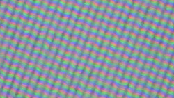 Het LC-beeldscherm gebruikt een klassieke RGB-subpixelmatrix die bestaat uit een rode, een blauwe en een groene lichtemitterende diode.