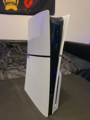 PS5 Slim. (Afbeeldingsbron: @phantompainss)