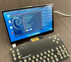 De Pocket Z gebruikt onder andere een Raspberry Pi Zero 2 W. (Afbeeldingsbron: Hackaday)