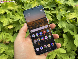 In review: Xiaomi Poco F6. Testapparaat geleverd door Xiaomi Duitsland.