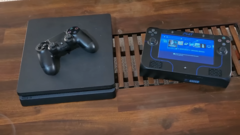 Modder maakt functionele draagbare PS4 met een batterijlevensduur van 90 minuten (Afbeelding bron: Restore Technique)