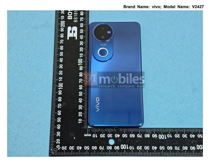 Vivo V50 in blauwe kleur (bron: 91Mobiles)