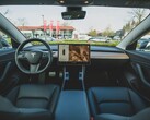 Tesla's Full Self-Driving is een optie van $8.000 bij aankoop van een voertuig met een vervolgabonnement van $99/maand. (Afbeelding Bron: Bram Van Oost)