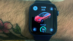 Tesla&#039;s Apple Watch app is uit met enkele basisfuncties (Afbeeldingsbron: Ryan Anderson/X)