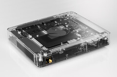 Qualcomm heeft de Snapdragon Dev Kit ook in een transparante afwerking getoond. (Afbeeldingsbron: Qualcomm)