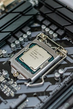 Uitgelekte benchmark laat Intel Core 3 N350&#039;s grafische prestaties zien (Afbeelding bron: Alexandru-Bogdan Ghita, Unsplash)