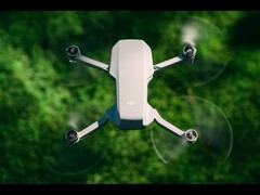 OpenAI en Anduril werken aan modellen voor bedreigingsdetectie vanuit de lucht (Afbeelding Bron: Foto door Joshua Kantarges op Unsplash)