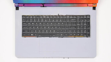 Het toetsenbord en trackpad van de gaming-laptop (Afbeelding bron: PenBar)