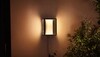 De Philips Hue Impress brede buitenwandlamp (Hardwired). (Afbeeldingsbron: Philips)