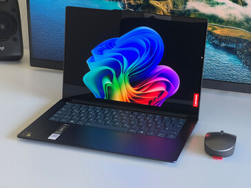 Lenovo Yoga Slim 7x (2024) (bron: Notebookcheck.com)