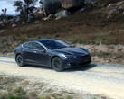 Dit Model S heeft 400.000+ mijl op de originele batterij (Afbeelding bron: FullyCharged/YT)