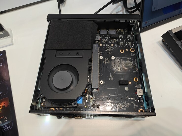 De dGPU-sleuf van de Minisforum MS A2 SFF PC (Afbeelding bron: PC Watch)