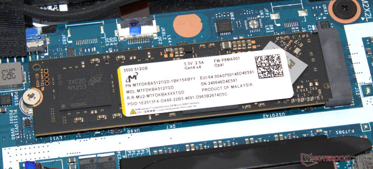 Een PCIe 4.0 SSD dient als de systeemschijf.