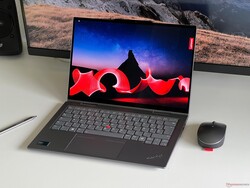 Lenovo ThinkPad X1 2in1 G9 beoordeling. Testapparaat geleverd door Lenovo Duitsland.