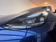 Tesla&#039;s in de VS krijgen eindelijk Matrix Headlights-functie (Afbeeldingsbron: jojje167 op X)