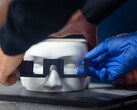 Stanford-ingenieurs ontwikkelen lichtgewicht, holografische AR-bril aangedreven door AI. (Bron: Stanford)