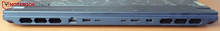 Achterkant: voeding, USB-A (5Gb/s, Altijd aan), 2x Thunderbolt 4 (DP 1.4 &amp; PD 3.0 140 W), HDMI 2.1, LAN