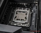 De Ryzen 7 9800X3D zal op 7 november de 7800X3D opvolgen. (Afbeeldingsbron: Notebookcheck)