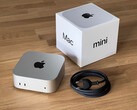 De M4-aangedreven Mac Mini (Afbeelding bron: Notebookcheck)