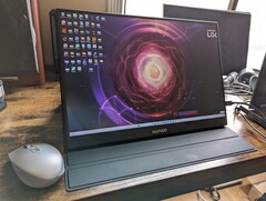 Hongo 16.1 externe monitor biedt volledige sRGB, 2560 x 1600 resolutie, 120 Hz verversingssnelheid, FreeSync en snelle responstijden voor slechts US$160