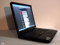 IBM ThinkPad R50p (2004) (bron: Notebookcheck.com)