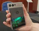 Motorola's huidige concept van een oprolbare smartphone. (Afbeeldingsbron: Notebookcheck)