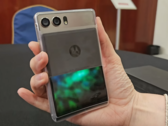 Motorola's huidige concept van een oprolbare smartphone. (Afbeeldingsbron: Notebookcheck)