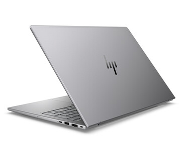 HP is er toch in geslaagd om een RJ-45 poort op te nemen in de relatief dunne ZBook 8 workstation laptop. (Afbeeldingsbron: HP)