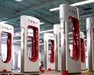 Geprefabriceerde Supercharger-palen (Afbeelding bron: Tesla)