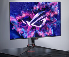 ASUS toont de ROG Swift OLED PG32UCDP tijdens CES 2024. (Afbeeldingsbron: ASUS)