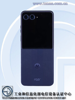 De Motorola Razr+ 2024 krijgt mogelijk een nieuwe donkerblauwe...