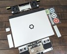 Met Framework kunnen gebruikers van de Laptop 16 nu tot vier M.2 SSD's installeren (Afbeeldingsbron: Notebookcheck)