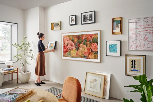 Samsung's The Frame TV kan in de kunstmodus doorgaan voor een schilderij. (Afbeeldingsbron: Samsung)