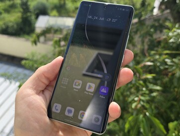 Test Realme GT 6 smartphone