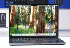 Afgezien van de Apple M4 Pro, biedt de MacBook Pro nauwelijks iets nieuws aan de binnenkant. (Afbeeldingsbron: iFixit)