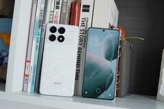 De Redmi K70 en Redmi K70 Pro hebben een helderder beeldscherm dan de Xiaomi 14-serie. (Afbeeldingsbron: via @TECHINFO45)