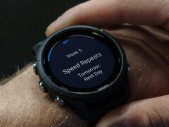 Garmin zal bètaversie 22.12 uitrollen naar verschillende Forerunner smartwatches. (Afbeeldingsbron: Garmin)