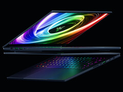 De nieuwste Razer Blade 16 heeft een opnieuw ontworpen toetsenbord en nieuwe interne hardware. (Afbeeldingsbron: Razer)