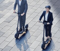 De Xiaomi Electric Scooter 4 Pro (2e generatie) werd vorig jaar mei wereldwijd gelanceerd. (Afbeelding Bron: Xiaomi)