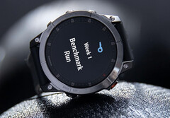 Garmin belooft een bug in het leeglopen van de batterij te hebben opgelost met Beta Versie 17.20 voor de Fenix 7-serie en gelijksoortige toestellen zoals de Epix 2. (Afbeelding bron: Garmin)