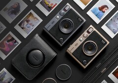 De Instax Mini Evo wordt opnieuw uitgebracht voor de 90e verjaardag van Fujifilm. (Afbeeldingsbron: Fujifilm)