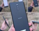 Het Sony Xperia prototype dat te koop is, heeft een dubbele camera en een geheugenconfiguratie van 6 GB/128 GB. (Afbeeldingsbron: OLX - bewerkt)