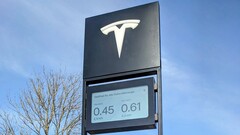 Sommige Tesla Superchargers zijn nu ingesteld als tankstations (afbeelding: c_schwarzer/X)